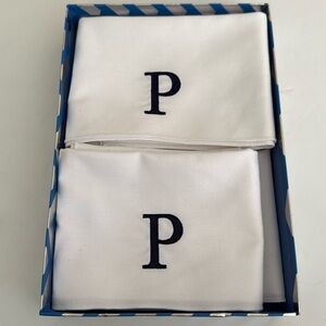 Embroidered dinner napkin 20 x 20 letter P  qty 5